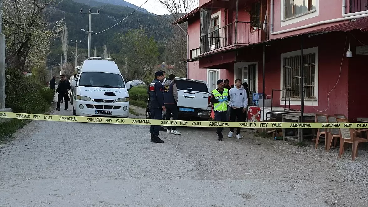 Denizli'de Miras Kavgası Kanlı Bitti! Kardeş ve Yengesini Katletti!