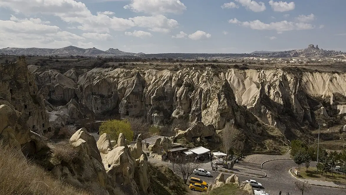 Göreme'de peribacası çöktü: 3 ölü