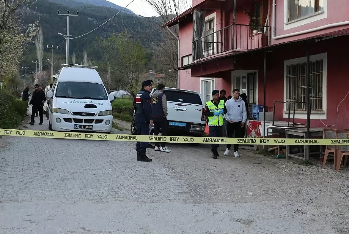 Denizli'de Miras Kavgası Kanlı Bitti! Kardeş ve Yengesini Katletti!