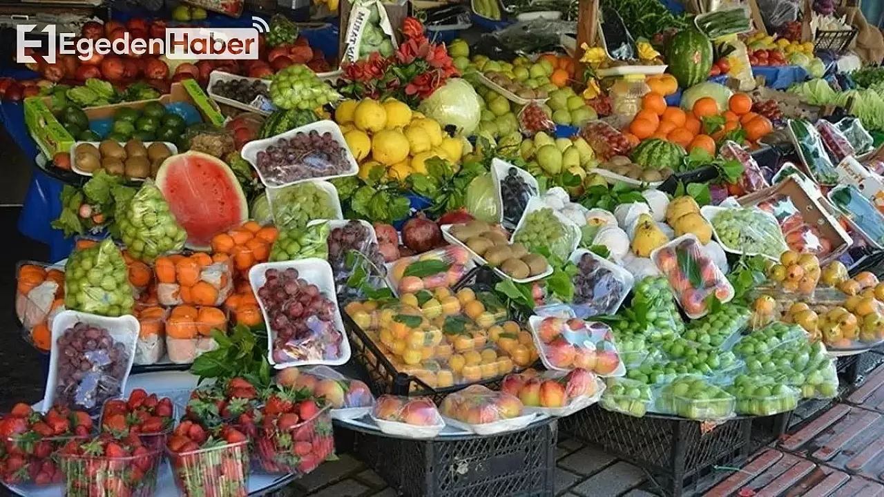 Yaz meyvelerinde aracılar vatandaşın cebine göz dikti!