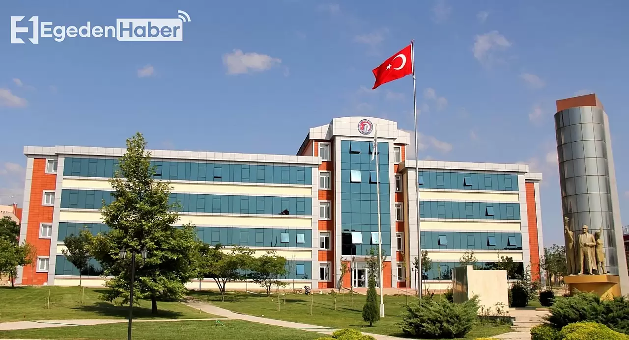 Çanakkale 18 Mart Üniversitesi 189 Sözleşmeli Personel Alımı Başvuruları Başladı: İşte Detaylar