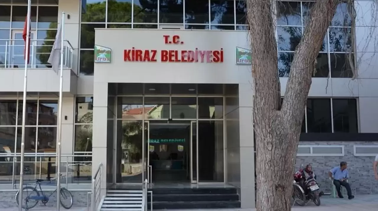 Yeşilin Başkenti Kiraz: Kiraz Belediyesi Logosunun Derin Anlamı ve Gizemli Simgeleri