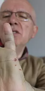 Denizli'de yaşanan korkunç olay! Kadın kasiyer, depoya kilitlediği emekli öğretmene dehşet dolu anlar yaşattı