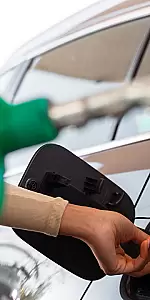 Uşak'ta Araç Sahiplerine Müjde: Yakıt Fiyatlarında İndirim Geliyor