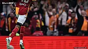 Galatasaray derbide Fenerbahçe'yi 2-1 yendi