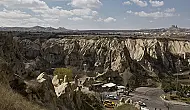 Göreme'de peribacası çöktü: 2 ölü