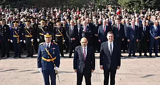 Cumhuriyet Bayramı'nın 101. Yıldönümü Çelenk Töreni ile Coşkuyla Kutlandı