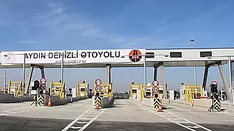 Aydın-Denizli Otoyolu'nu 3 Günde 22 Bin Araç Kullandı, Trafiği Yoğunlaştırdı!