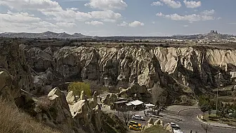 Göreme'de peribacası çöktü: 2 ölü