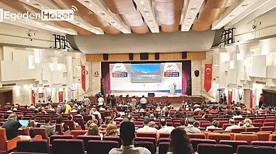 Bursa Şehir Üniversitesi, "Kariyer Planlamasını Yeniden Şekillendirme" başlıklı konferansa katıldı