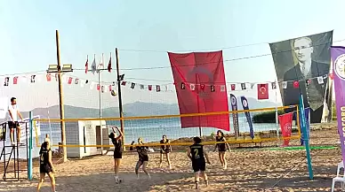 Köyceğiz'de 3. Zafer Kupası Plaj Voleybolu Turnuvası Başladı