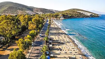 Kuşadası'nda Tatil Sezonunun Başlangıcında 5 Günde 1.645 Ton Çöp Toplandı