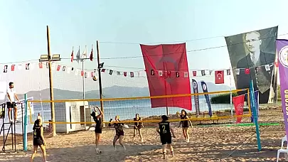 Köyceğiz'de 3. Zafer Kupası Plaj Voleybolu Turnuvası Başladı