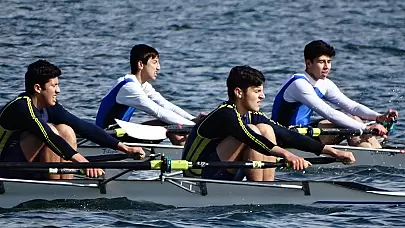 Edirne'de 23 Yaş Altı Avrupa Kürek Şampiyonası Heyecanı: Fenerbahçe'den 19 Sporcu Millî Takım İçin Yarışacak