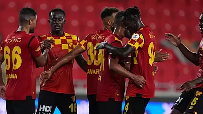 Göztepe, Ege Derbisinde Bodrum FK'yi 2-0 Mağlup Etti