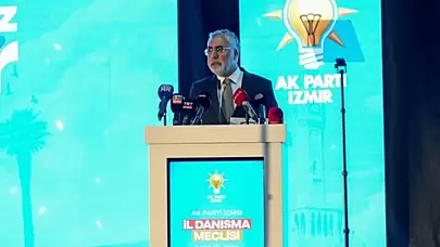 AK Parti İzmir İl Danışma Meclisi Toplantısında SGK Borçları ve Yerel Yönetim Eleştirileri Gündemdeydi