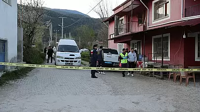 Denizli'de Miras Kavgası Kanlı Bitti! Kardeş ve Yengesini Katletti!
