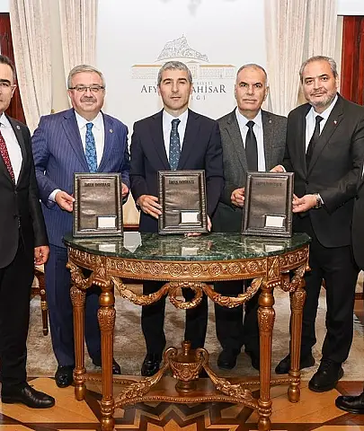 Afyon'da 1.858 üniversiteliye İŞKUR desteği