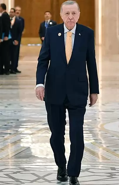 Cumhurbaşkanı Erdoğan, D-8 Zirvesi'nde Stratejik İlişkileriyle Dikkat Çekti