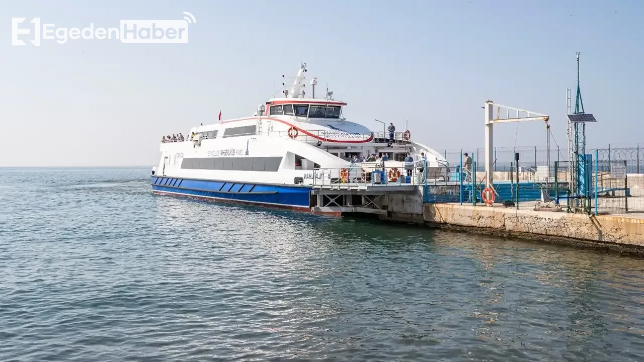 İzmir'in Yaz Seferleri Başlıyor: Urla, Mordoğan ve Foça Vapur Fiyatları Belli Oldu!