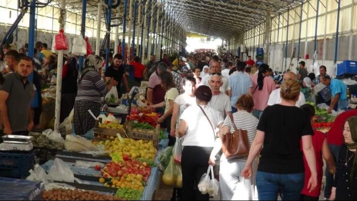 Cuma Pazarı'nda 30 Yılını Dolduran Esnafın Eşsiz Hikayesi!